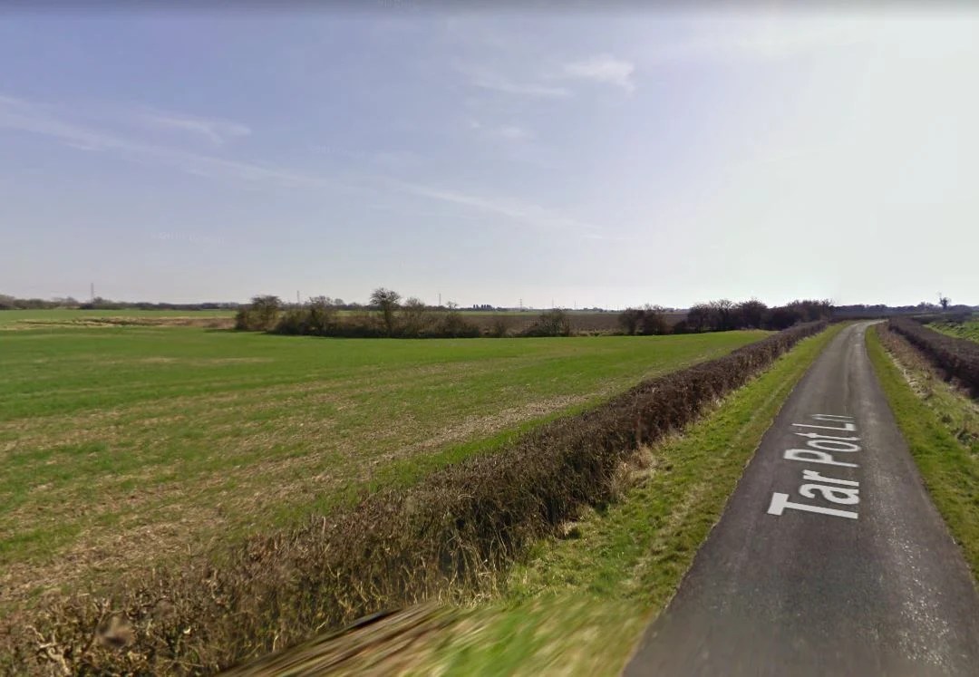 Man killed in light aircraft crash after search for missing plane