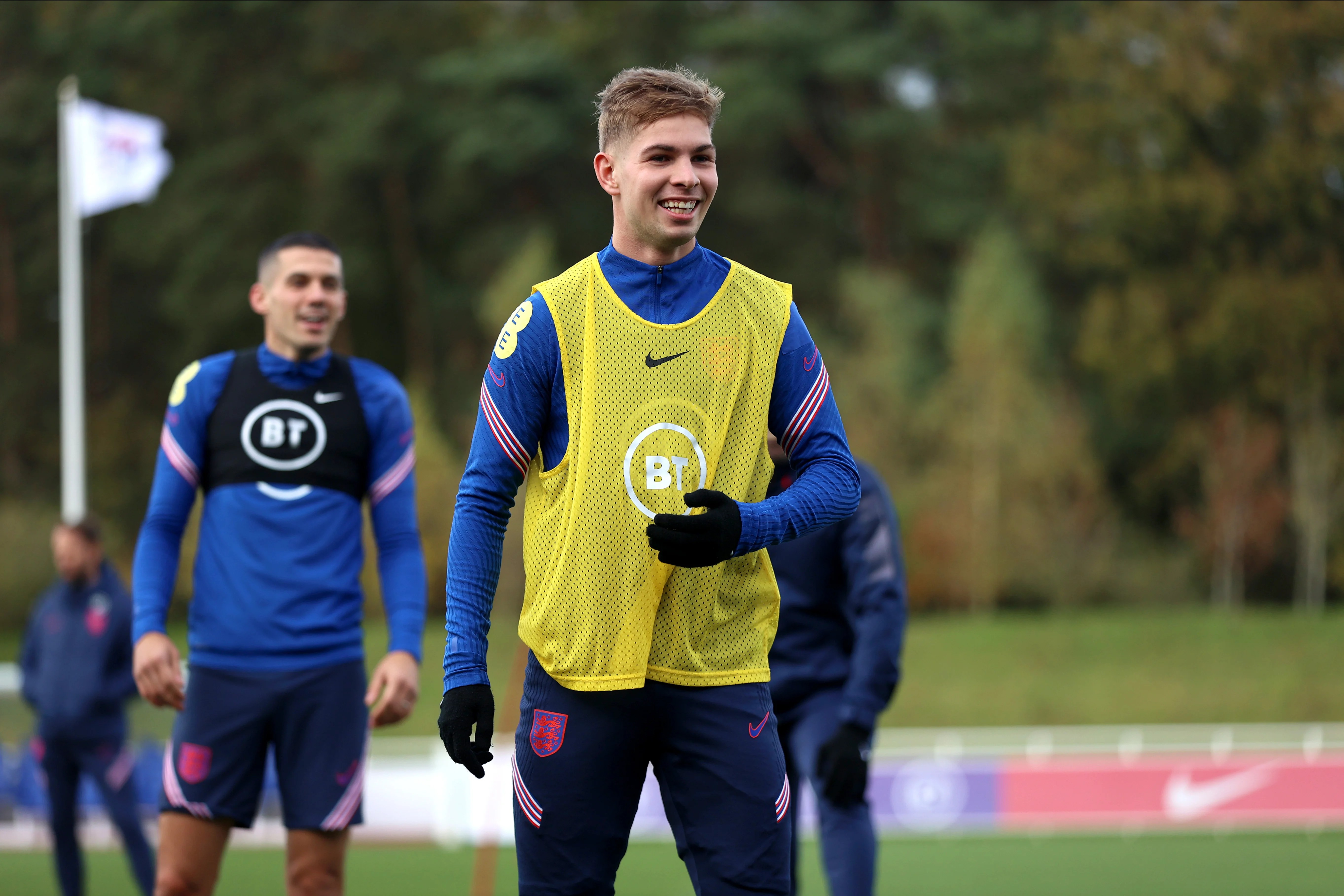 Arsenal midfielder Emile Smith Rowe in line to make