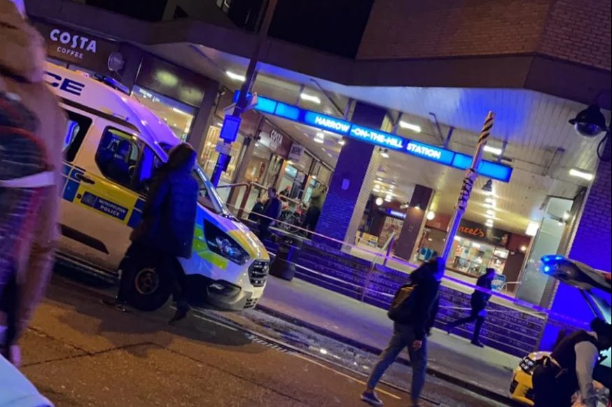 Harrow on the Hill ‘Teens with machete’ seen at triple stabbing outside tube station Evening