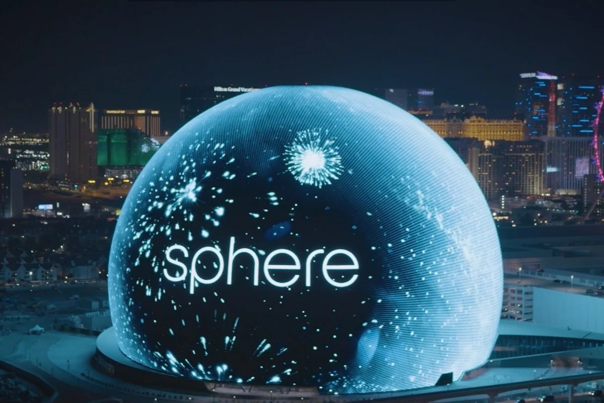 ‘World’s largest movie screen’ revealed by filmmaker Darren Aronofsky