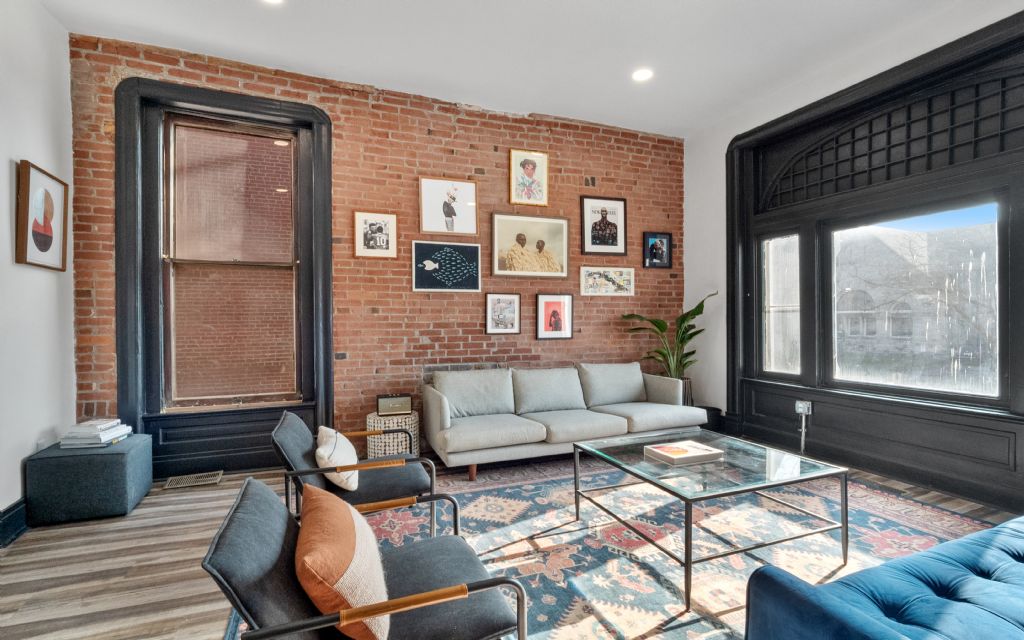 St. Louis Sublets Furnished Apartments and Rooms for Rent in St. Louis