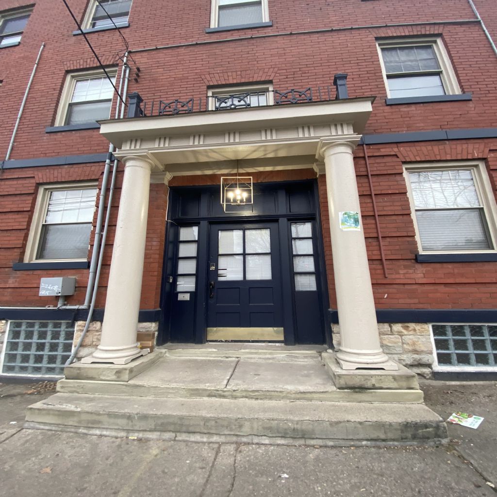 Cincinnati Sublets Furnished Apartments and Rooms for Rent in Cincinnati