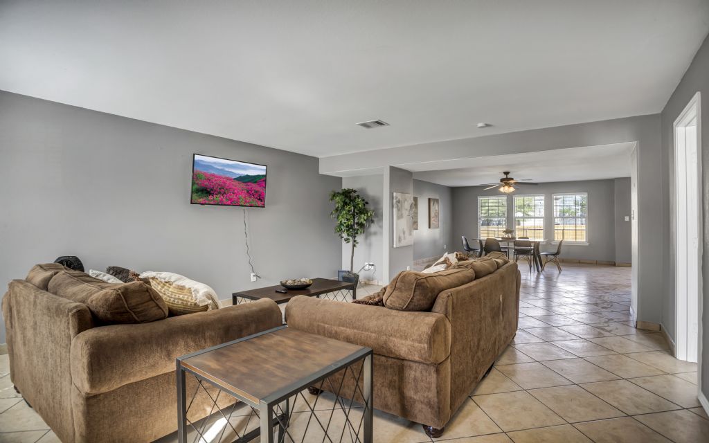 Dallas Sublets Furnished Apartments and Rooms for Rent in Dallas