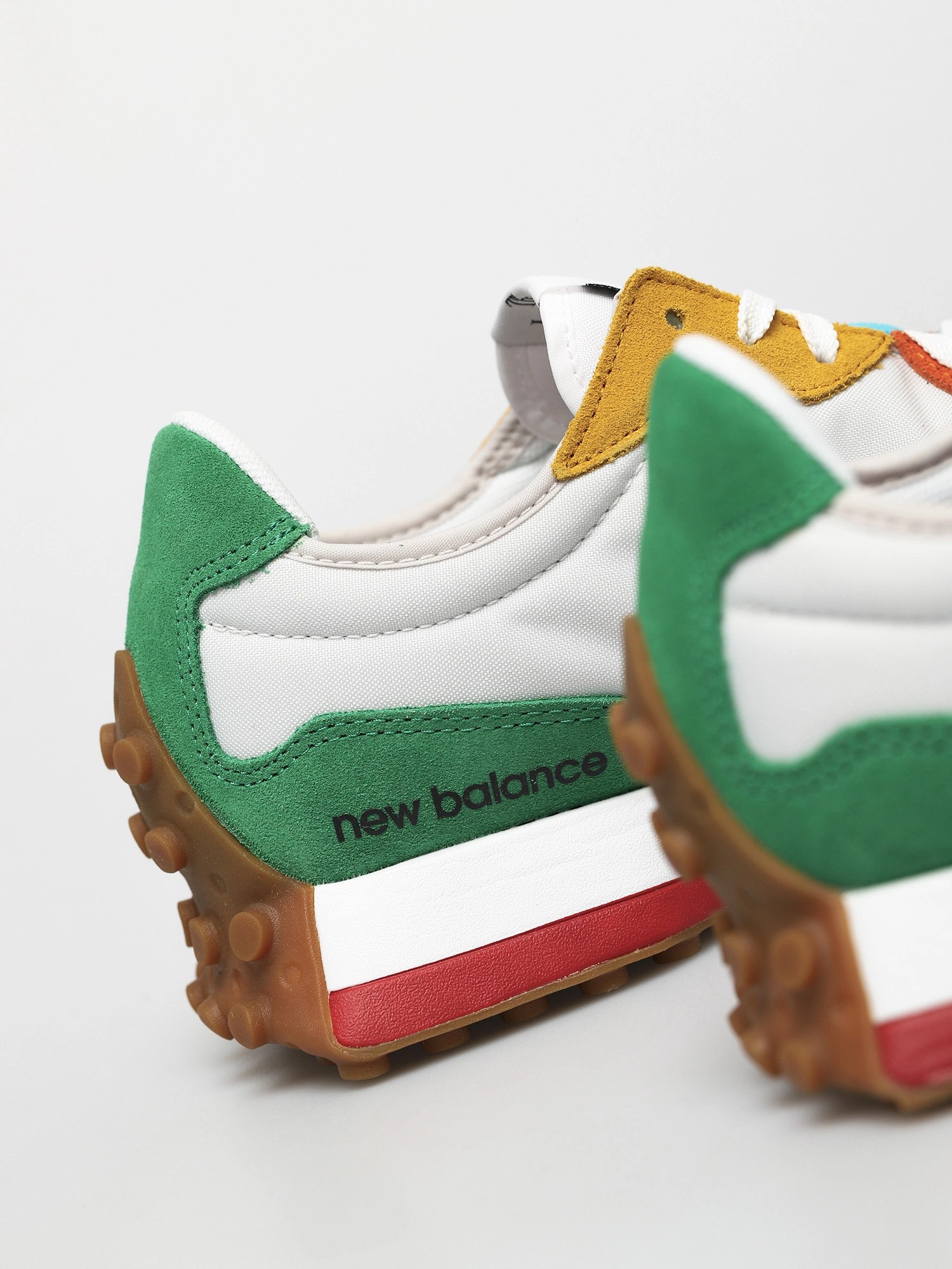 New Balance 327 Shoes (multicolor)