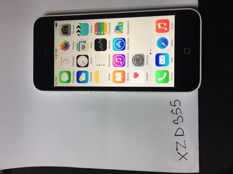 Apple iPhone 5C Unlocked, White, 8GB, A1532 LRLV13913 Swappa