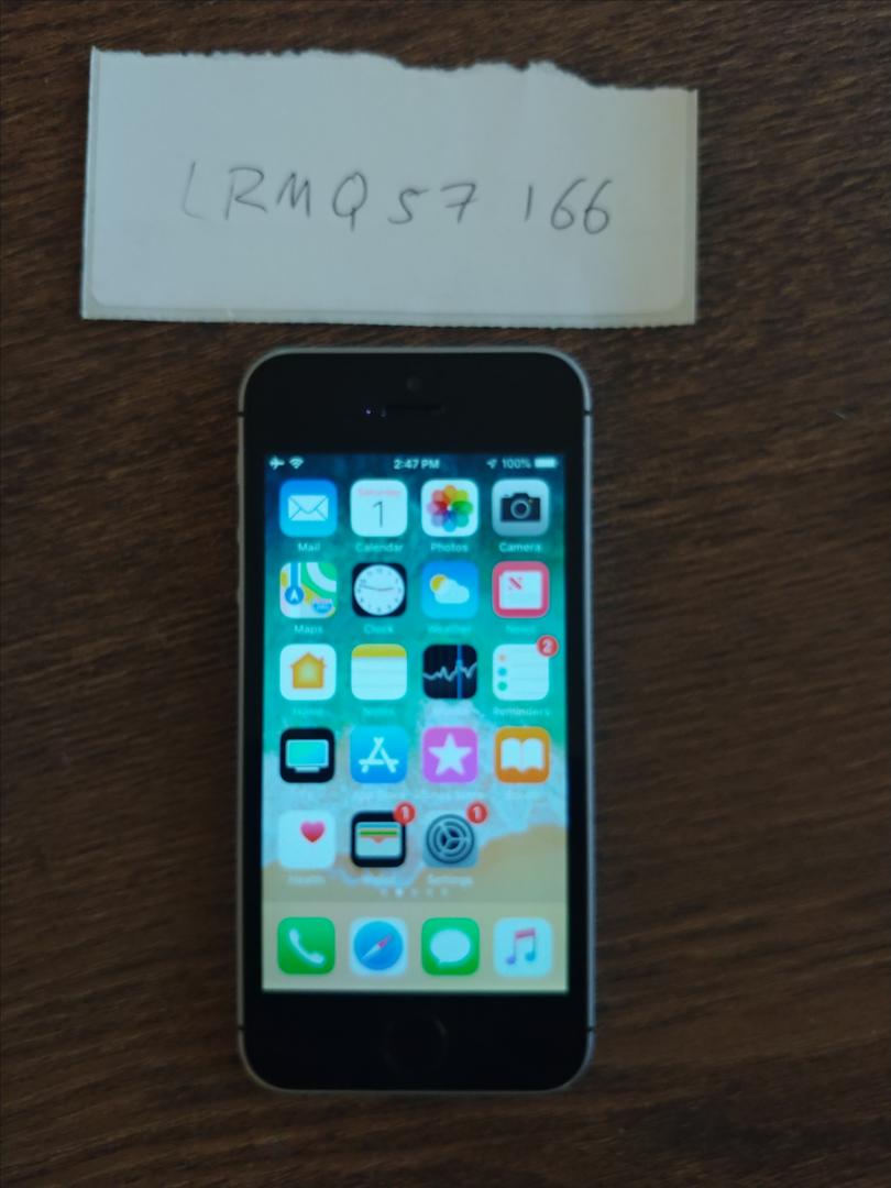 Apple iPhone SE (Metro PCS) [A1662] Silver, 32 GB LRMQ57166 Swappa