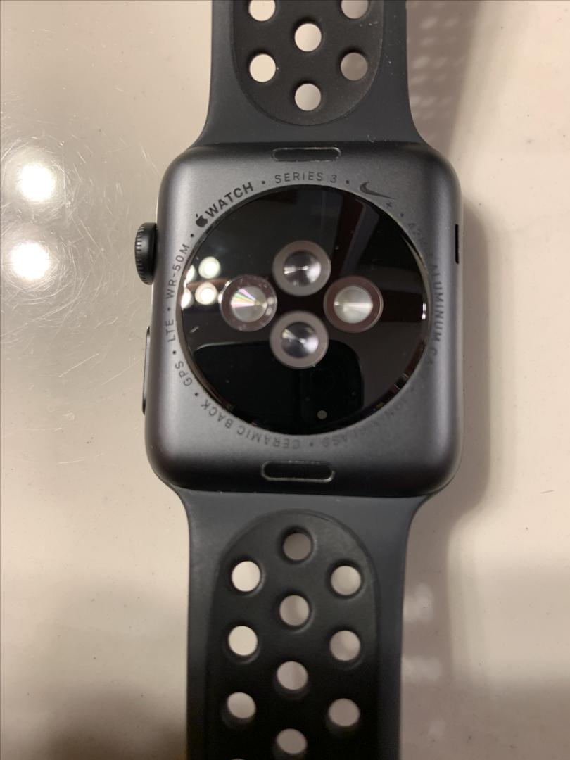 Apple Watch Series 3 42mm (AT&T) [A1861], Nike Gray