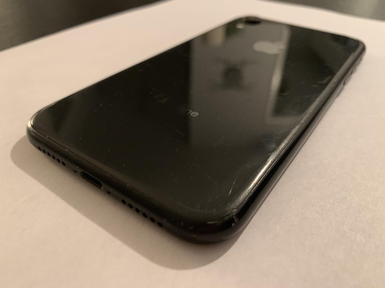 Apple iPhone Xr (Cricket) [A1984] Black, 64 GB LRUG30152 Swappa