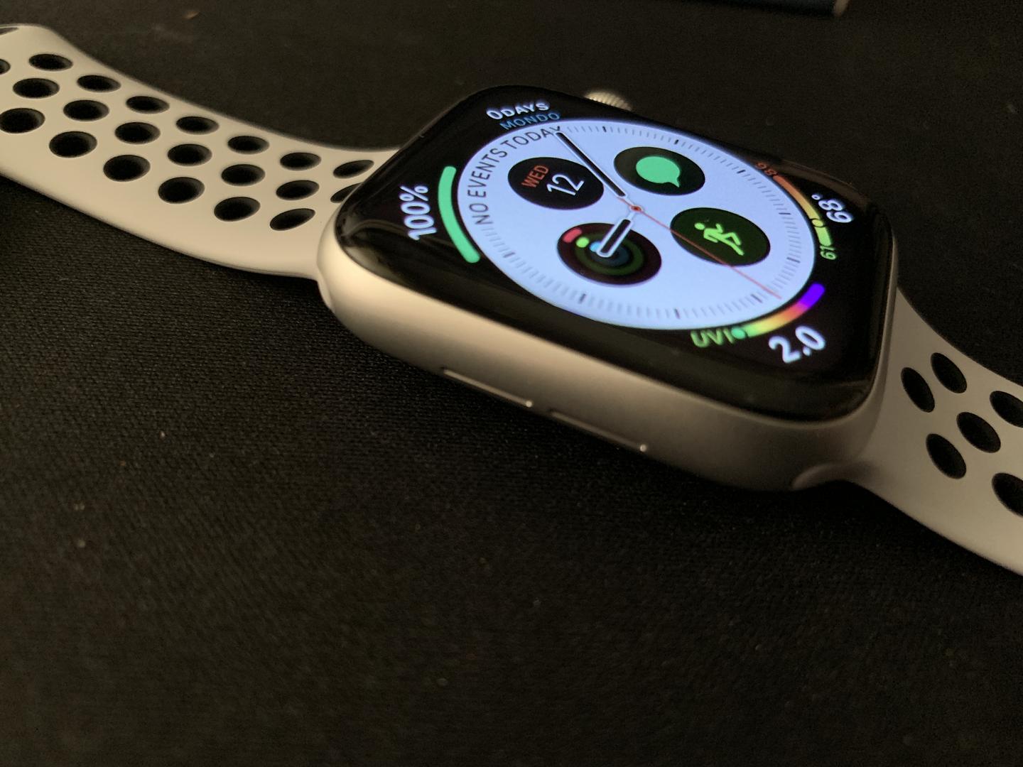 Apple Watch Series 4 44mm (Unlocked) [A1976 Cellular