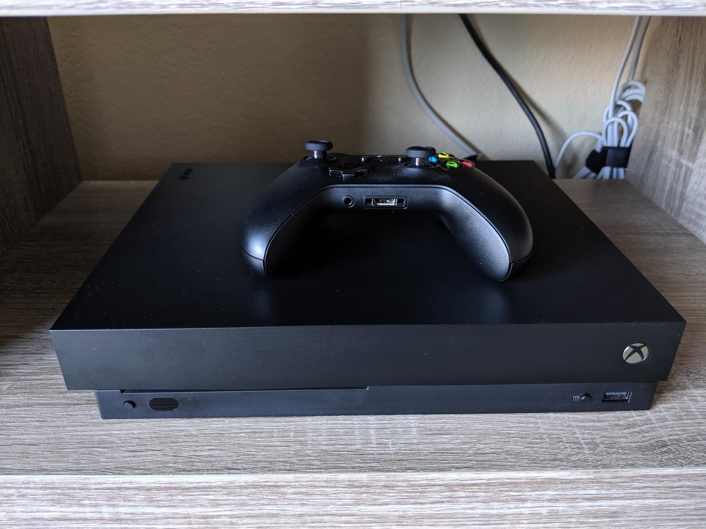 Xbox One X (2017) Black, Standard LRVF19490 Swappa