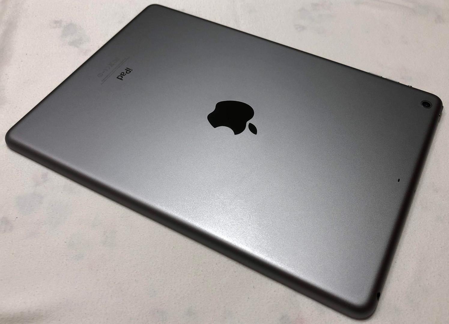 Apple iPad Air (WiFi) Gray, 16 GB LRXS60127 Swappa