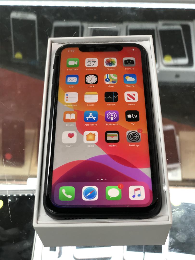 Apple iPhone 11 (Verizon) [A2111] Black, 64 GB LRZO37144 Swappa