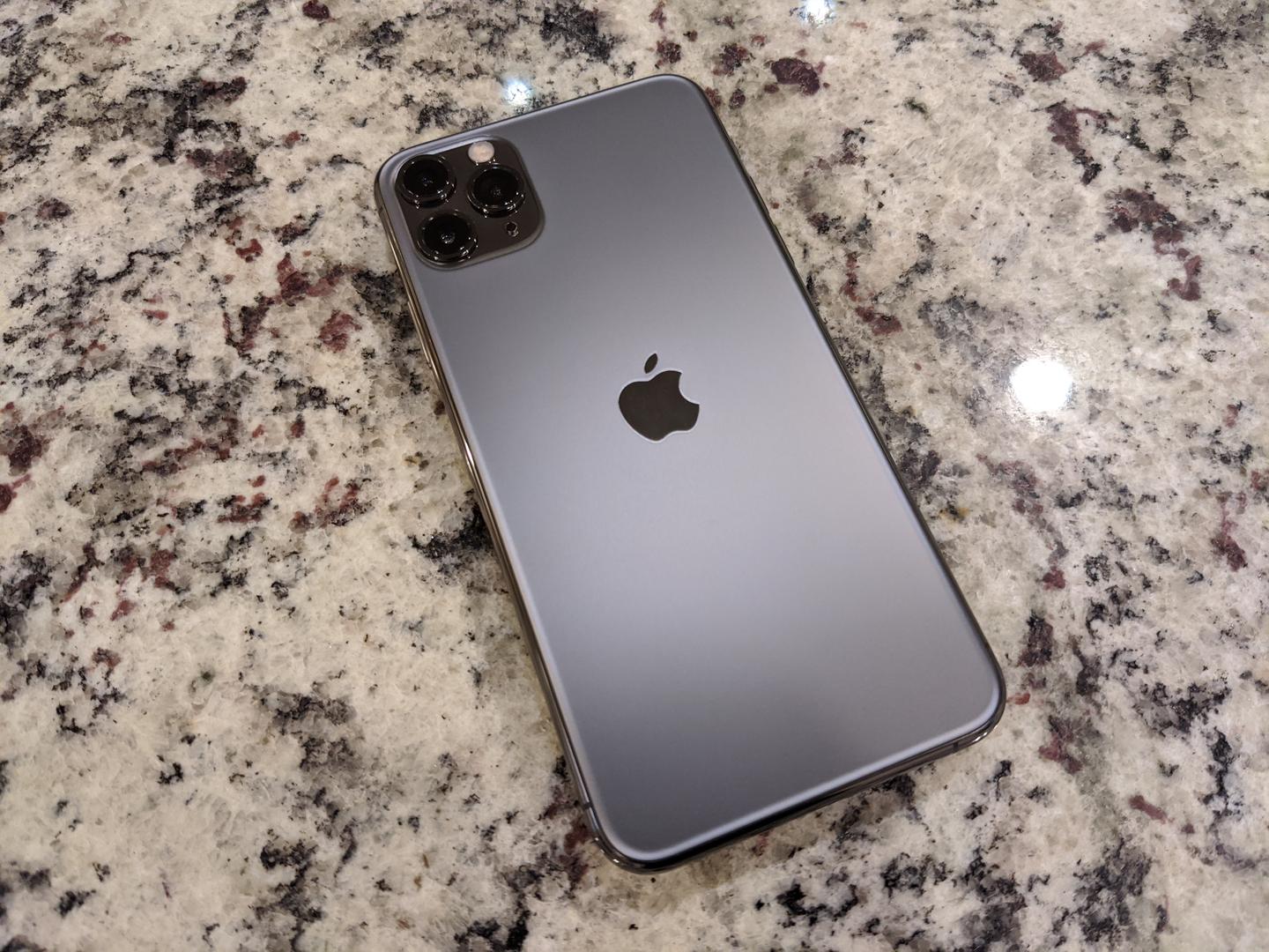 Apple iPhone 11 Pro Max (AT&T) [A2161] Gray, 256 GB LTNX98775 Swappa