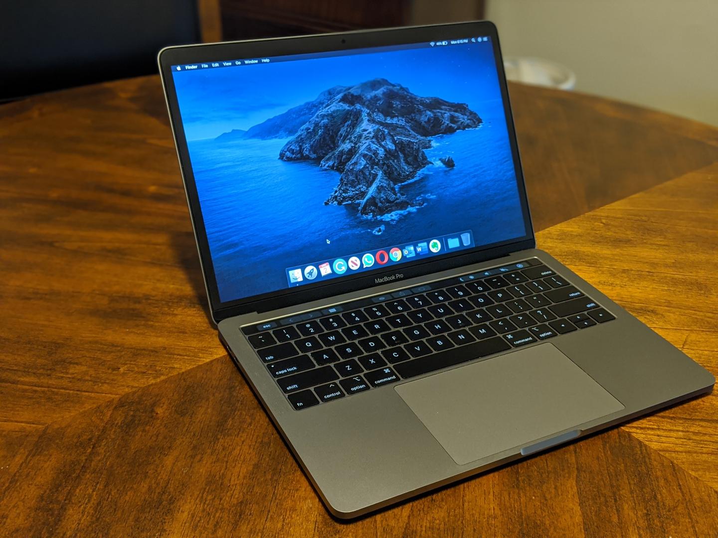 MacBook Pro 2019 13" I5, Gray, 128 GB, 8 GB