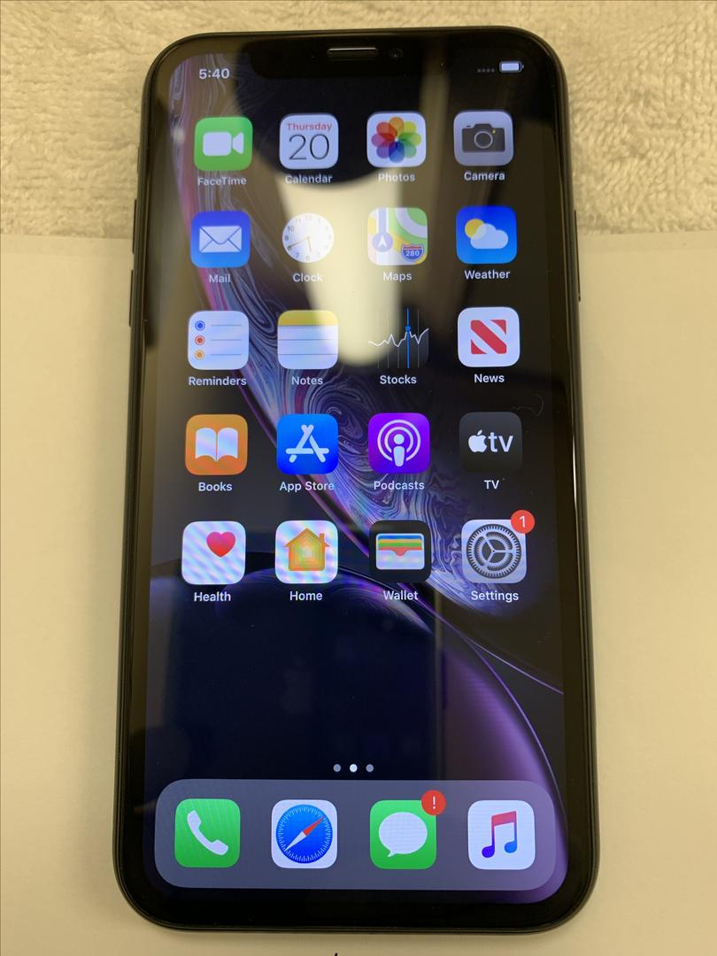 Apple iPhone Xr (Verizon) [A1984] Black, 64 GB LUIY42617 Swappa
