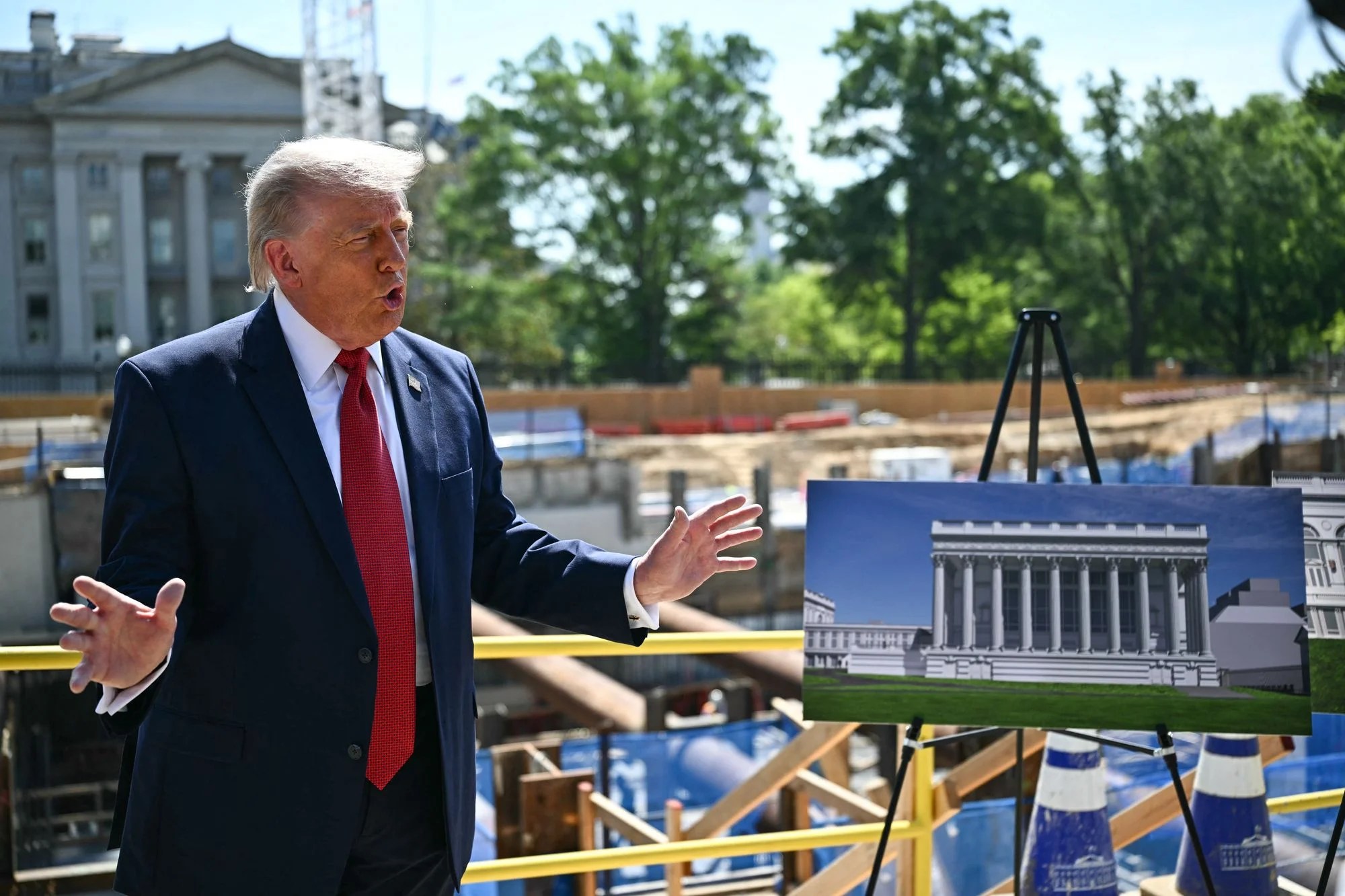 Trump UFC fight live: Judge rejects attempt to shut down cage match on White House lawn