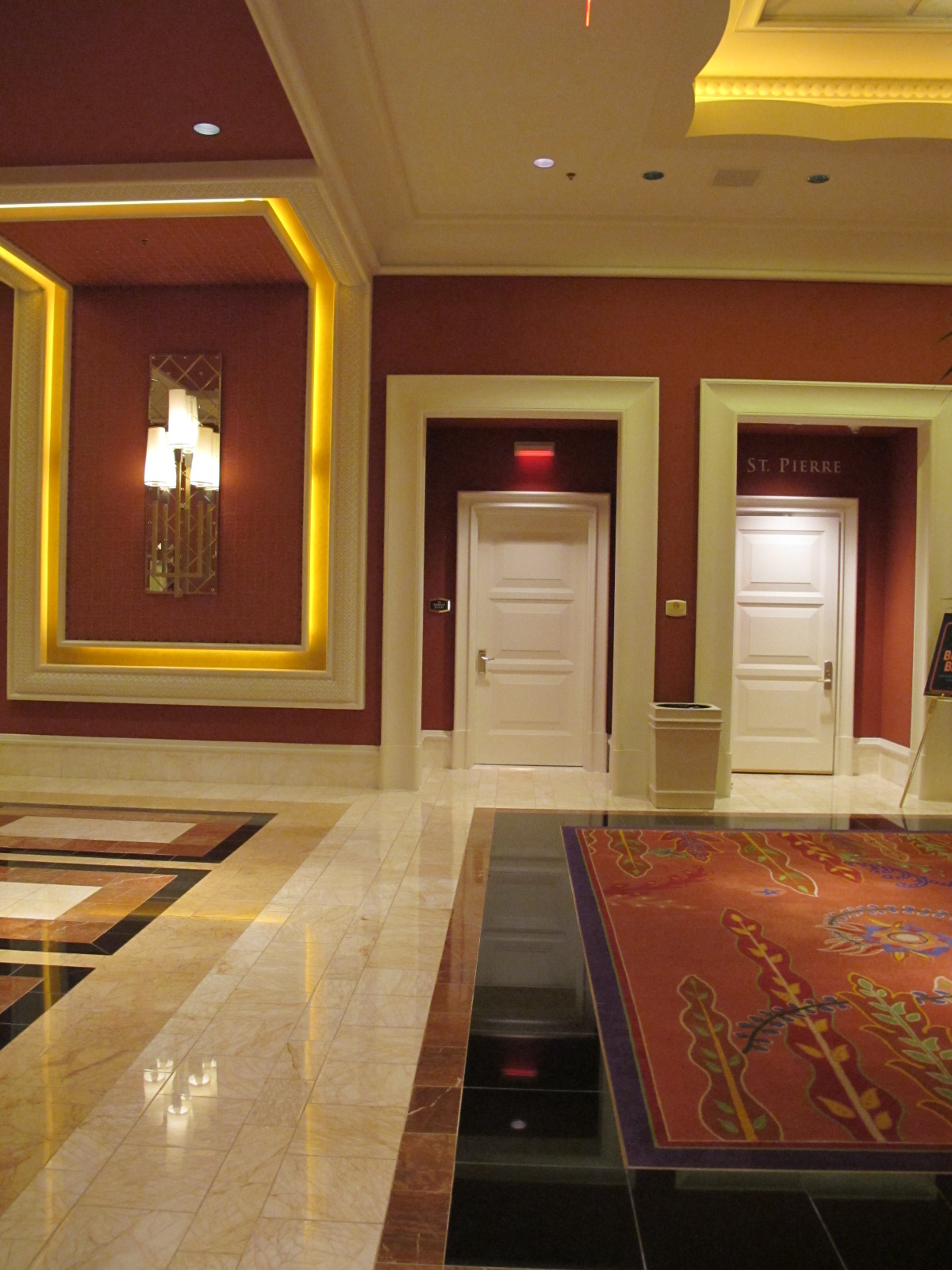 More of my trip to Las Vegas have a look at my amazing suite at the