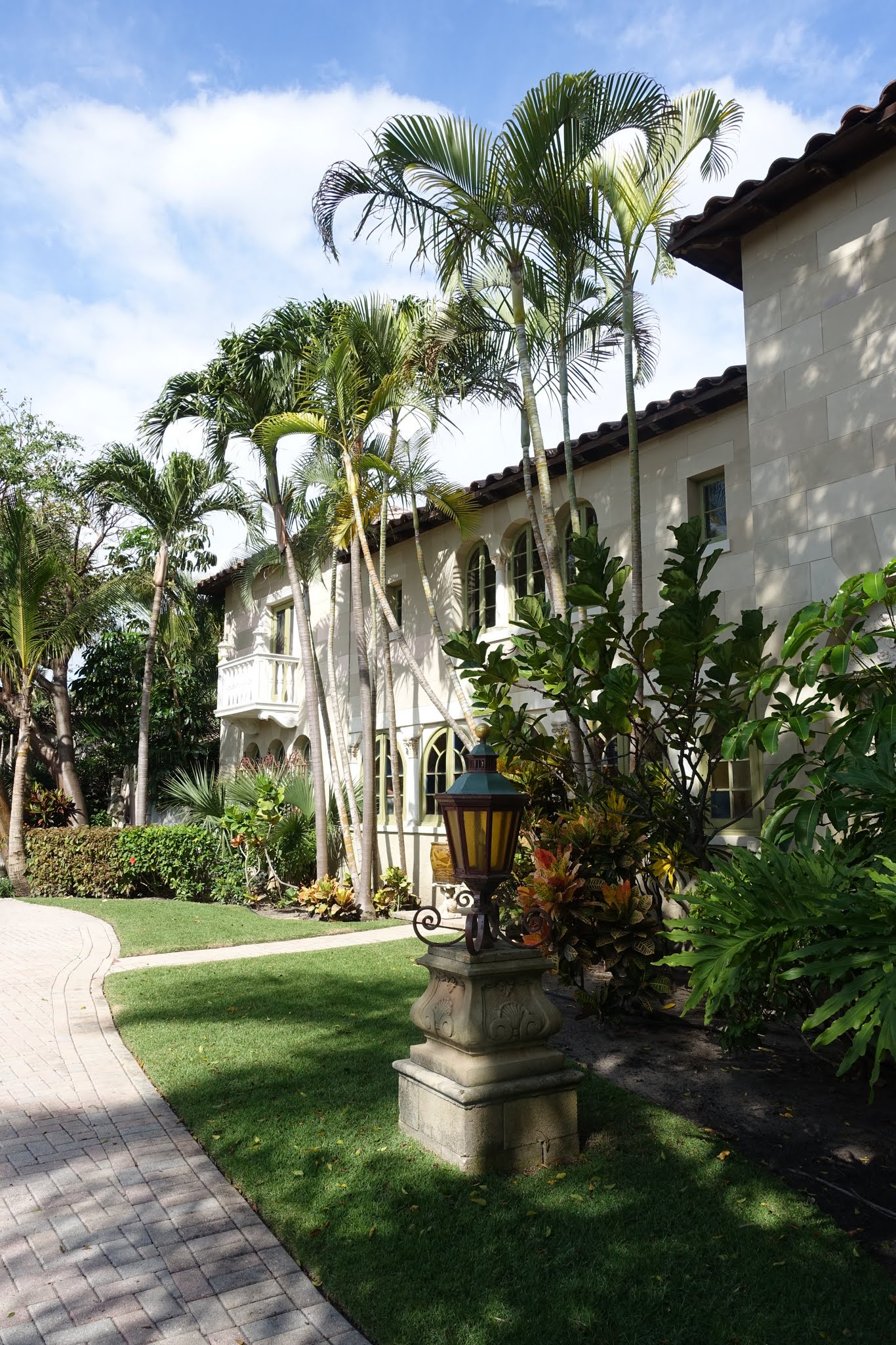 A Visit to "Villa Fontana" in Palm Beach, Florida The Martha Stewart Blog