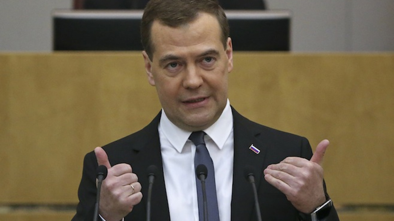 Medvedev Says Russia Has No Obligation to Stay Out of East