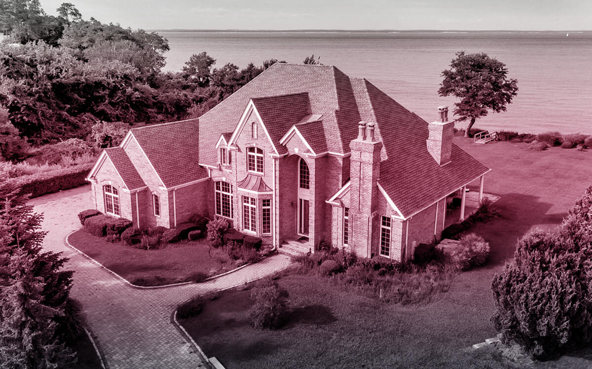 North Fork Town Bans Large Homes on Small Lots