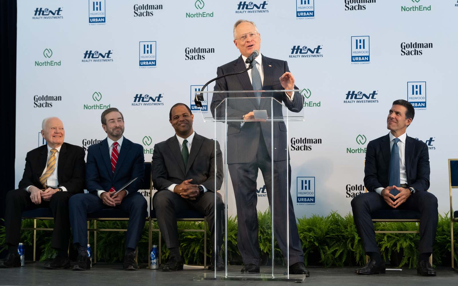 Goldman Sachs Hosts Groundbreaking for New Dallas Office