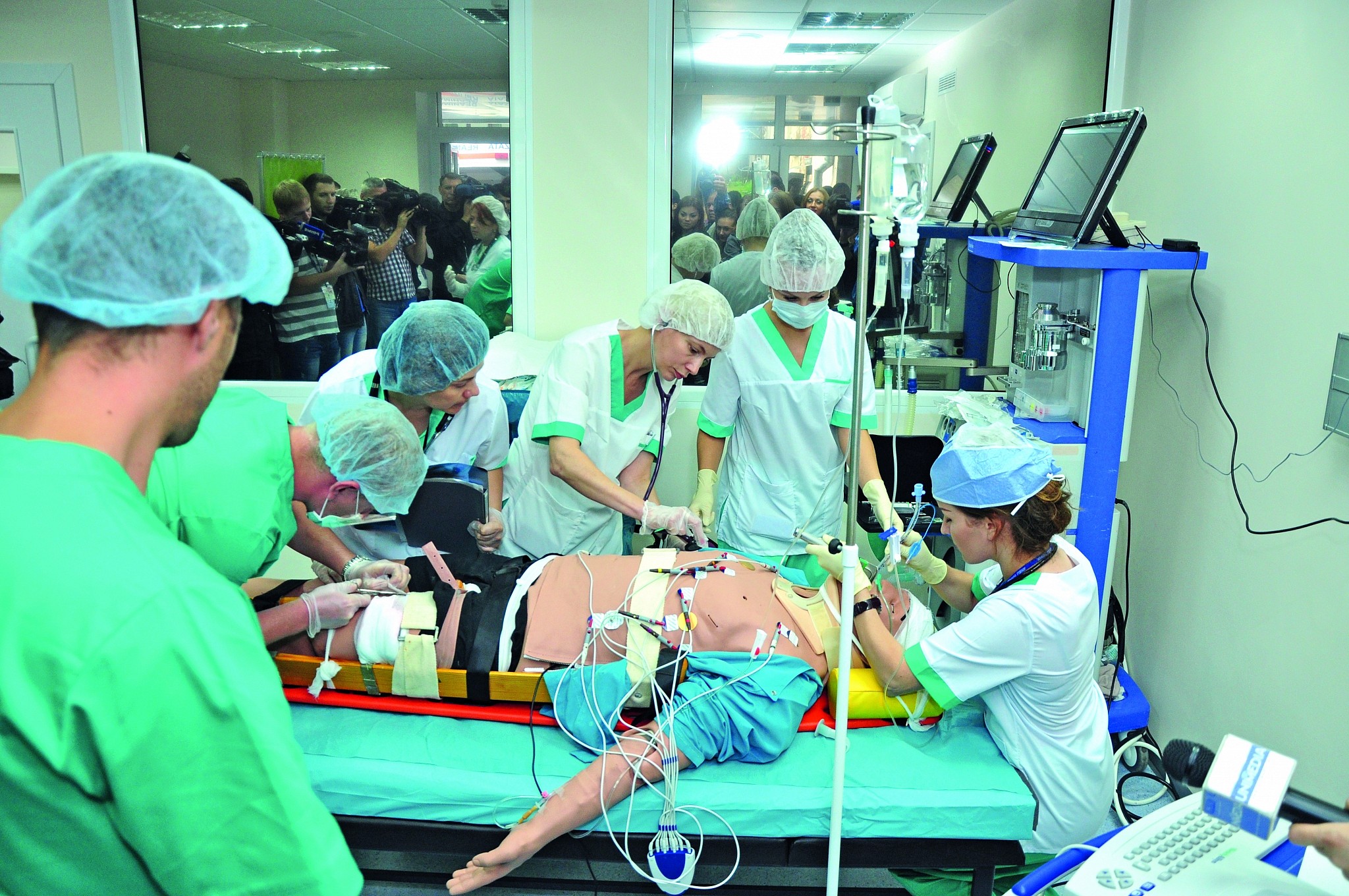 Nearly 1,600 Arab And Jewish Israeli Med Students Flock To Moldova For School | The Times Of Israel