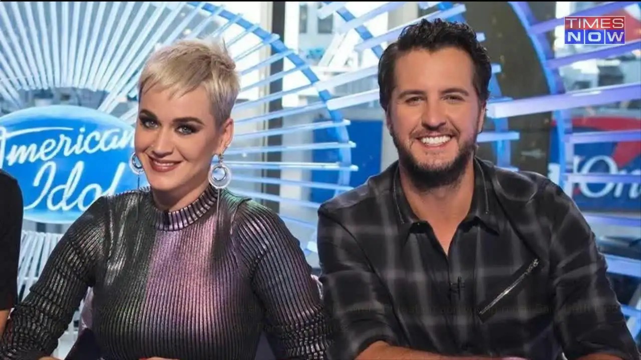 American Idol judge Katy Perry convinces contestant Sara Beth Liebe not