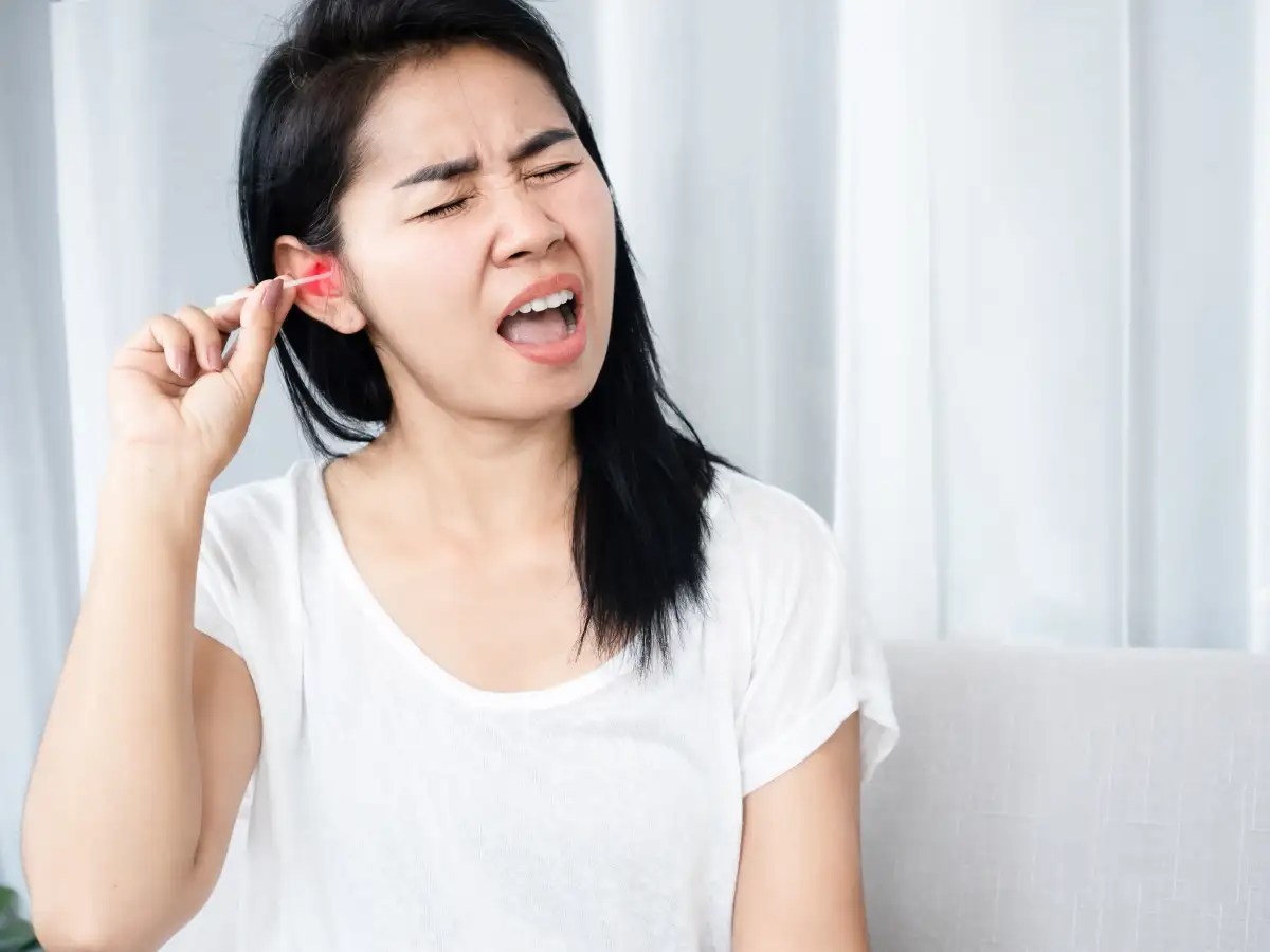 Clean Ear Wax STOP using earbuds to clean ear wax; here's why it can