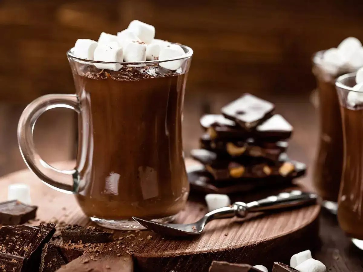 5 Easy ways to make Chocolate drink healthy