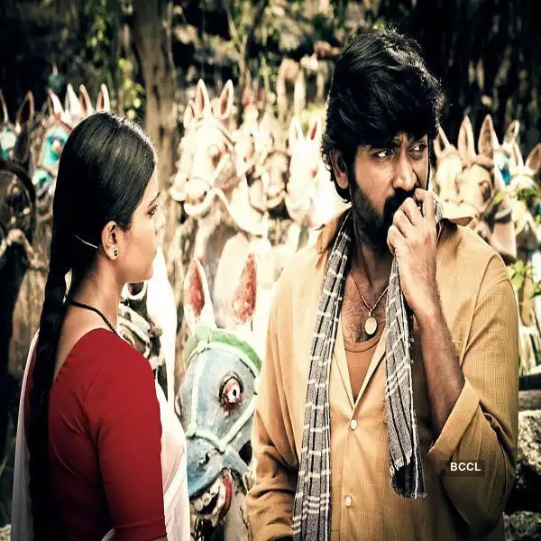 Aishwarya and Vijay Sethupathi in a still from the Tamil movie