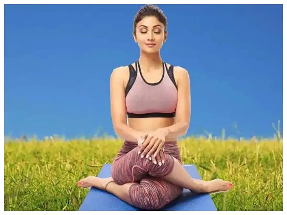10+ Yoga Asanas Shilpa Shetty Yoga Poses