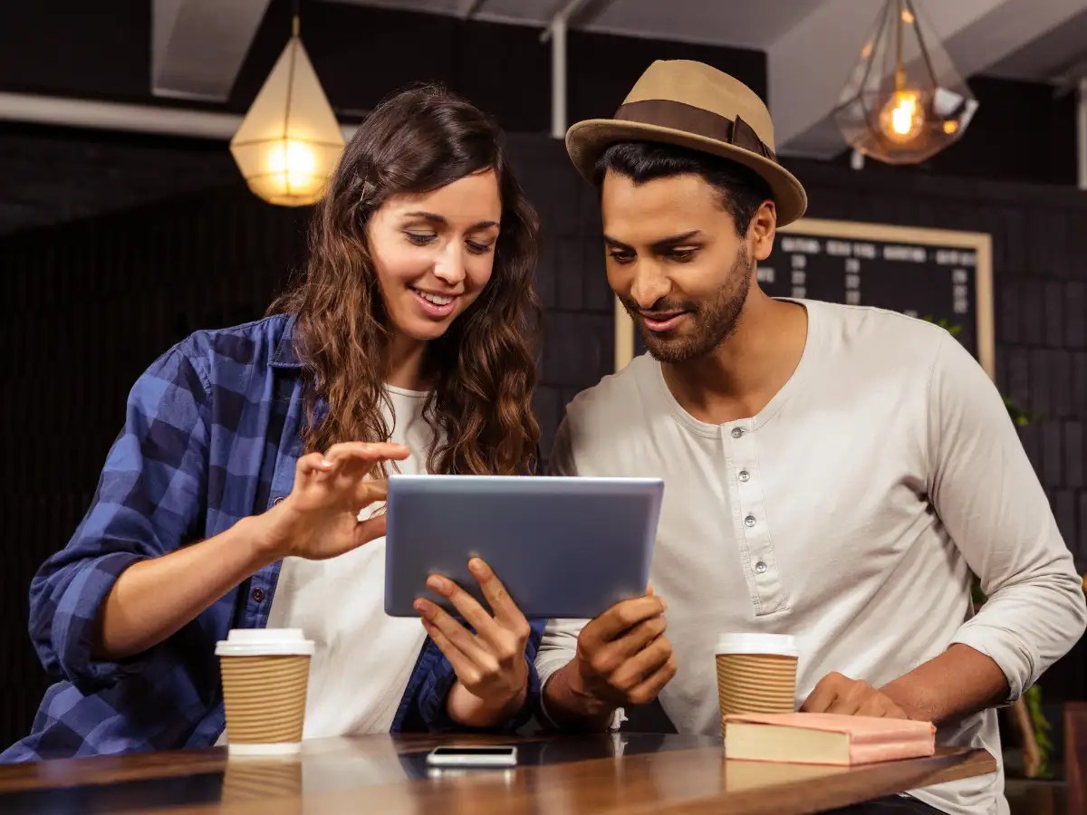 Times when it is completely okay for your partner to be friends with an