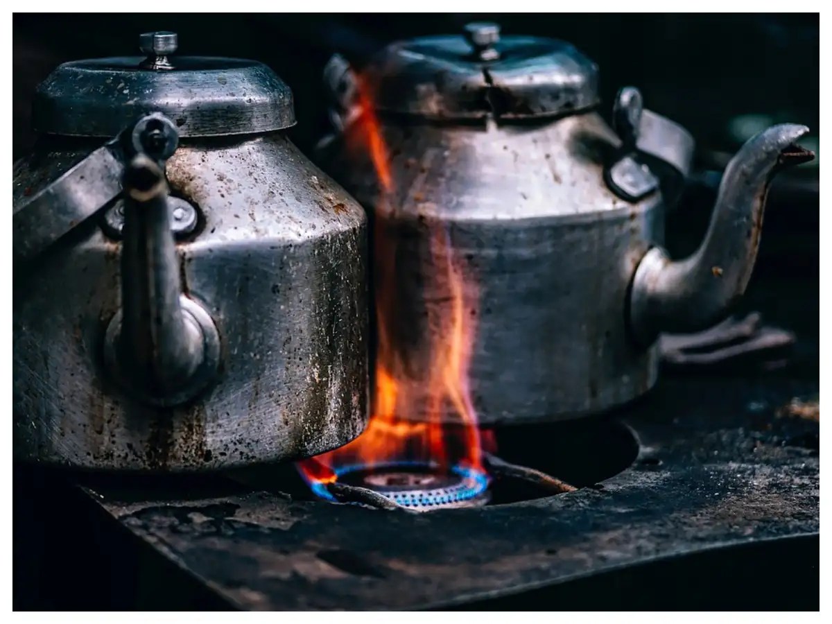 Can you reheat tea Is reheating tea dangerous for the body?