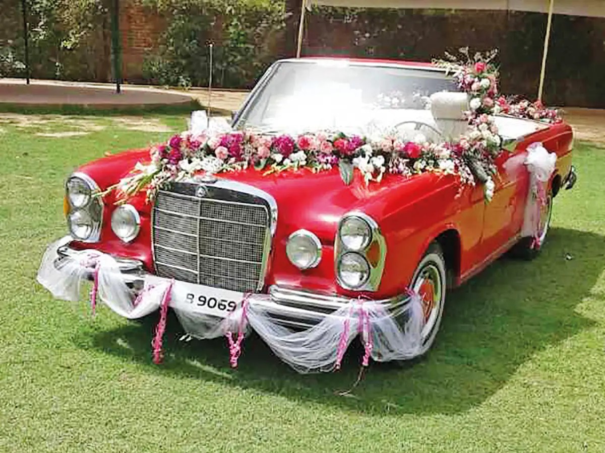 Open-Top Vintage Cars In Demand At Weddings For The Royal Touch - Times Of India