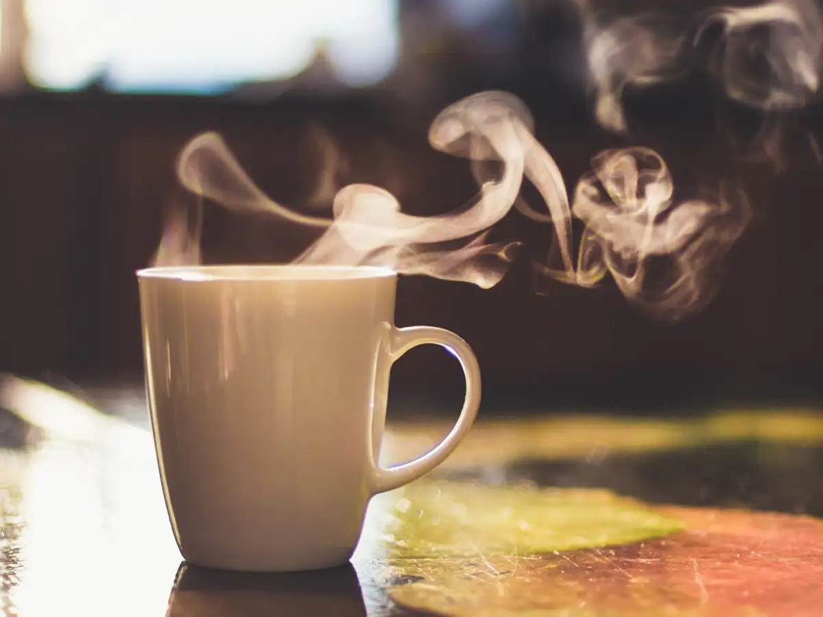 Men must drink a cup of strong coffee before exercising to burn fat