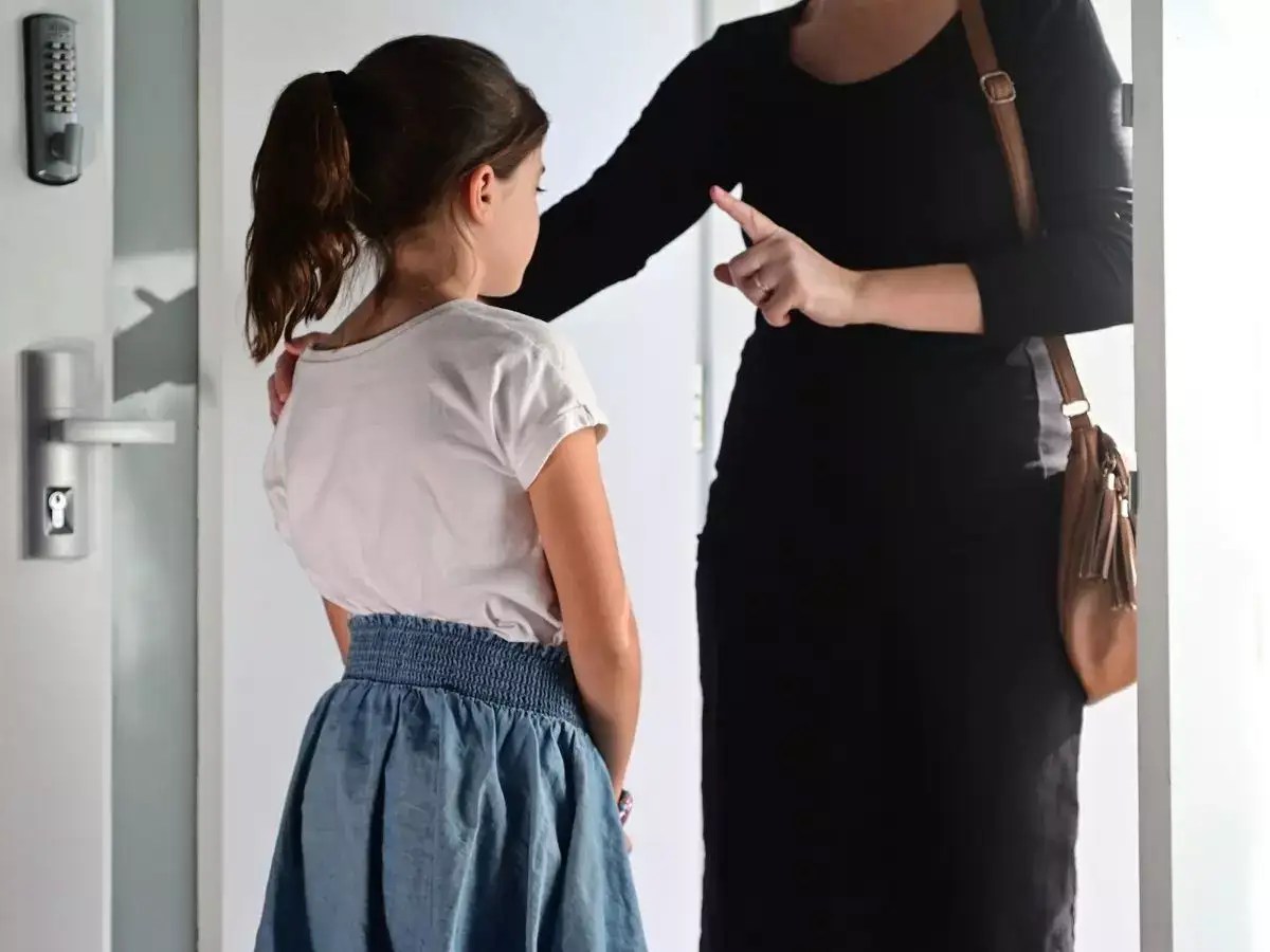 6 subtle ways to tell you're a strict parent