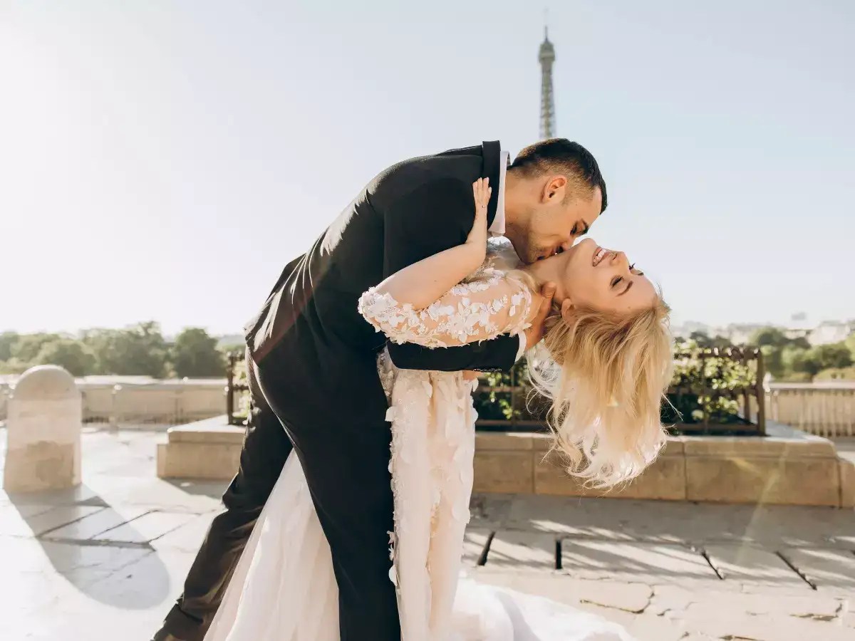 Why and how should you try kissing your partner on the neck?