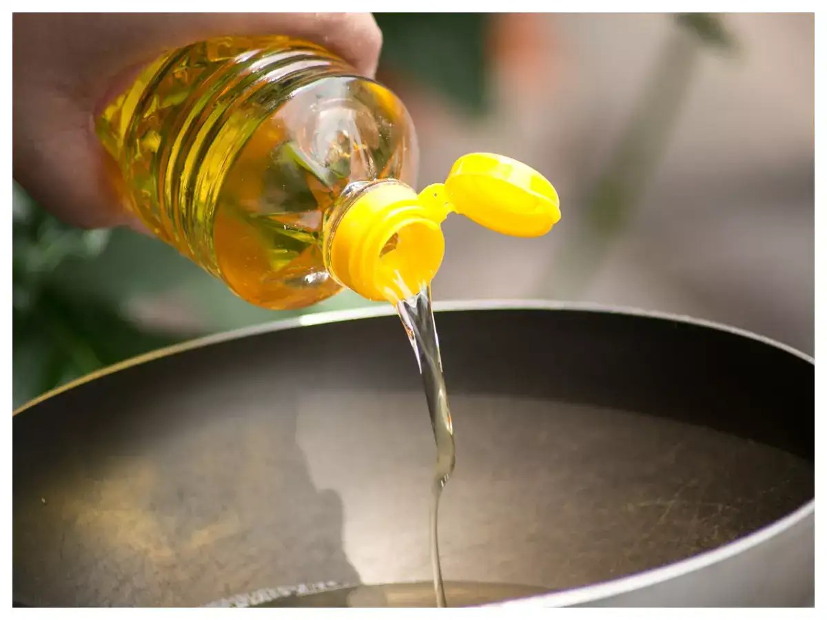 What goes into making vegetable oil and how to check its purity?