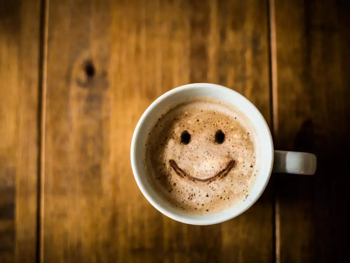 How to make caffeinefree coffee powder with date seeds