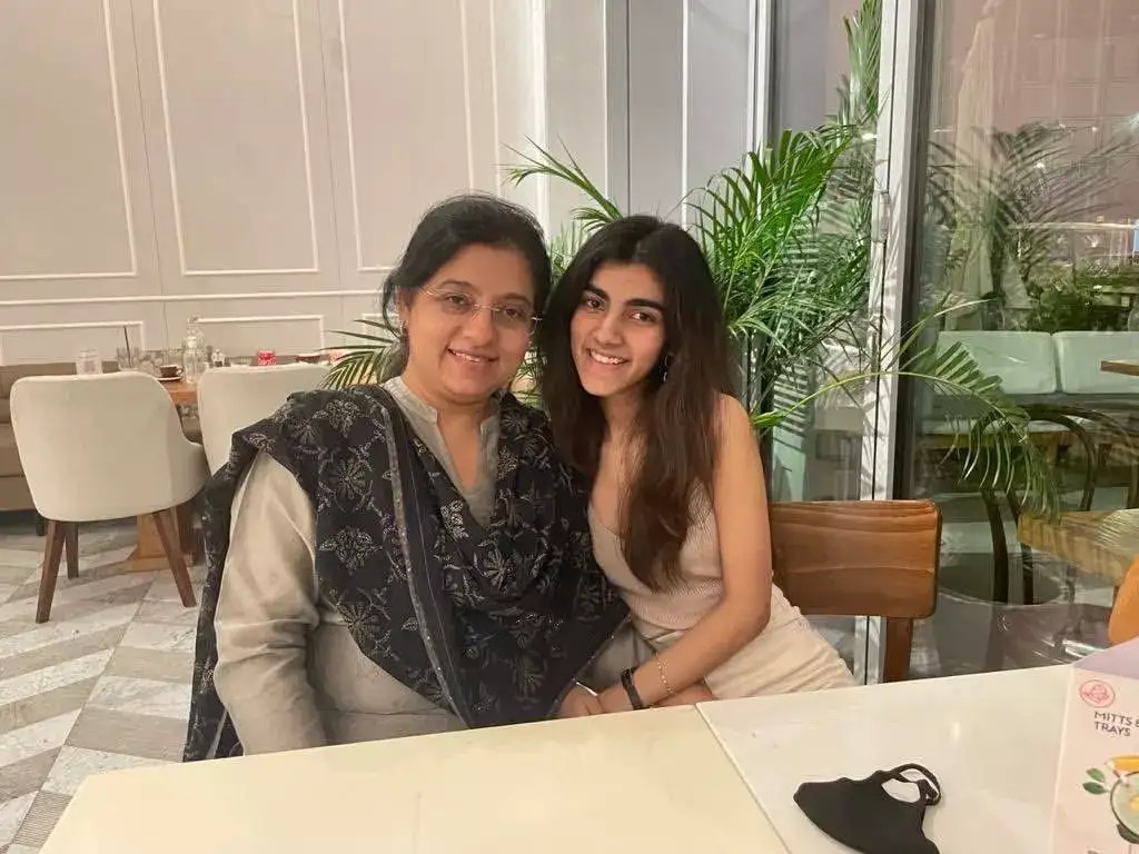 TheSuperMoms Dona Ganguly Everything else takes a backseat when it