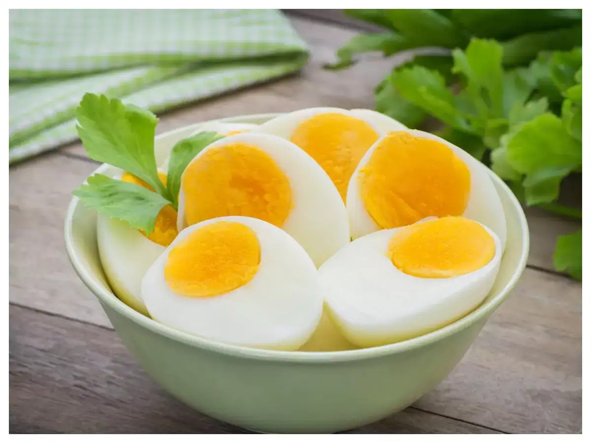 Should we avoid eating egg yolks during summers?