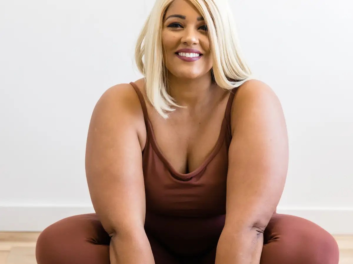 How to enjoy sex while being on top, when you're plus-size