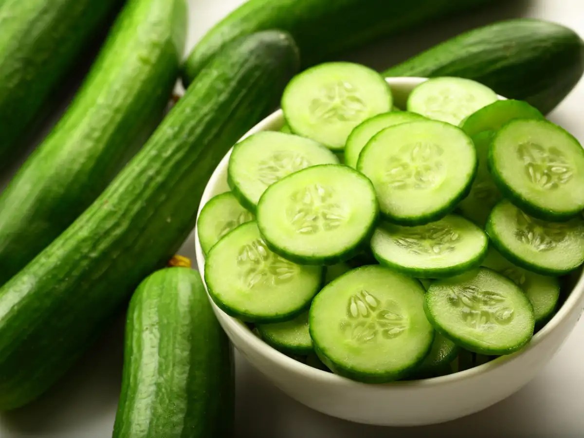 3 low calorie cucumber snacks for tiny hunger cravings RB city