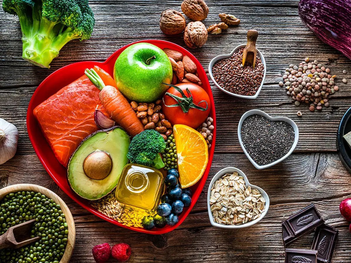 Healthy eating habits for the elderly for a happy heart