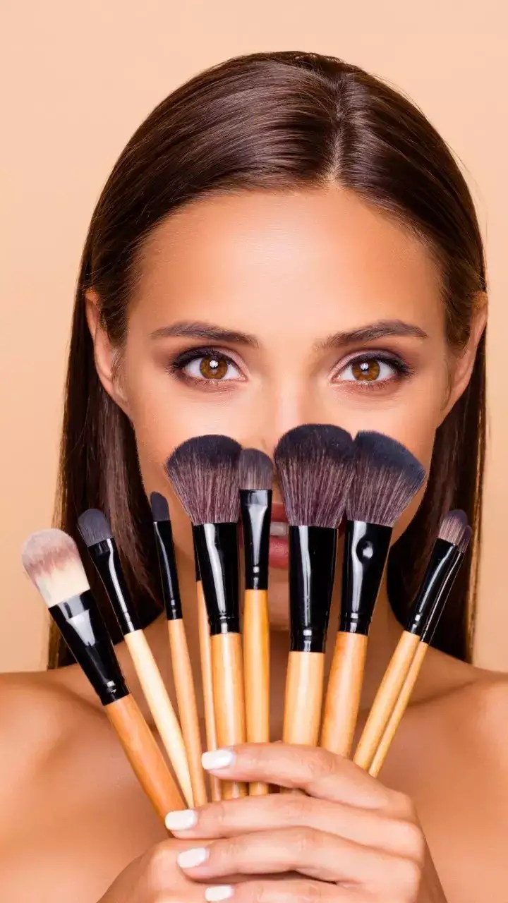 Essential Eye Makeup Brushes For Beginners Saubhaya Makeup