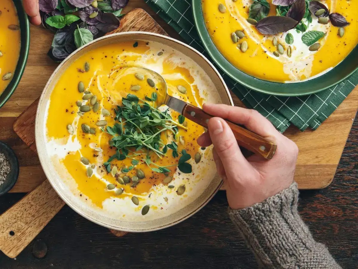 3 fat burning soup recipes you should try in this season!