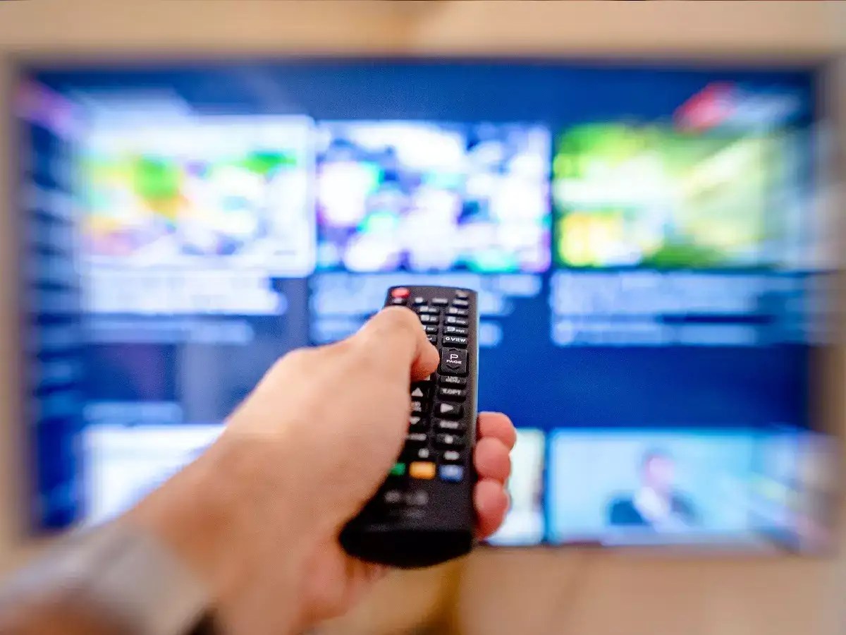 best smart tv under 20000 Smart TVs under 20000 in India Best picks