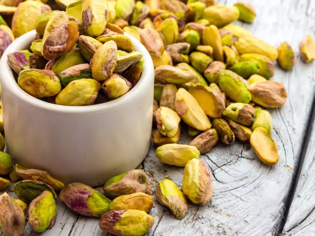 Surprising reasons to have pistachios daily News