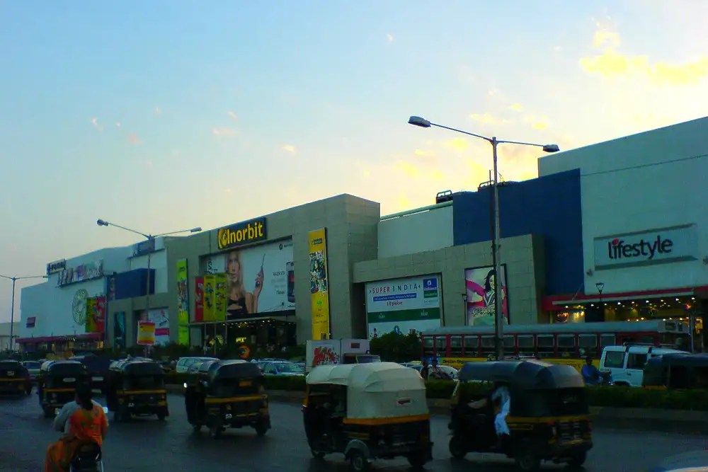 Inorbit Mall, Malad Mumbai Get the Detail of Inorbit Mall, Malad on