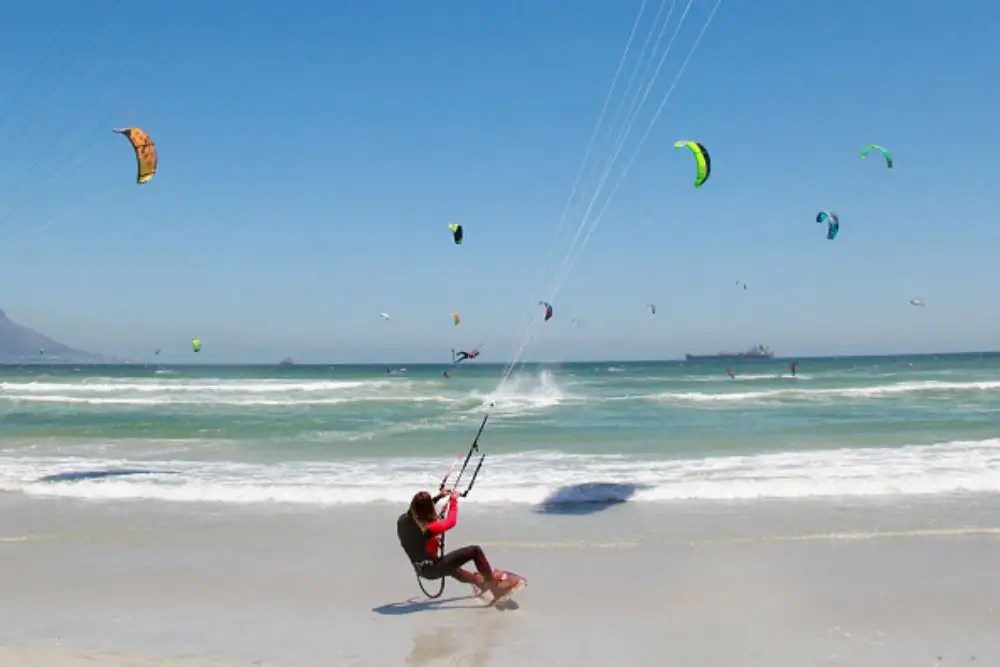 Kiteboarding at Kiteboarding Asia Phuket Get the Detail of